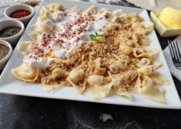 sinop yemekleri, sinop yemekleri nerede?, istanbul sinop lokantası, istanbul sinop restoran, sinop mantısı istanbul, halime şahin sinop yemek sofrası,