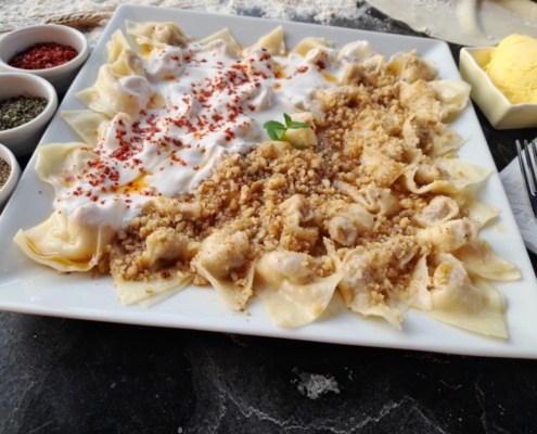 sinop yemekleri, sinop yemekleri nerede?, istanbul sinop lokantası, istanbul sinop restoran, sinop mantısı istanbul, halime şahin sinop yemek sofrası,